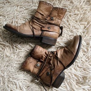 MJUS Brown Booties